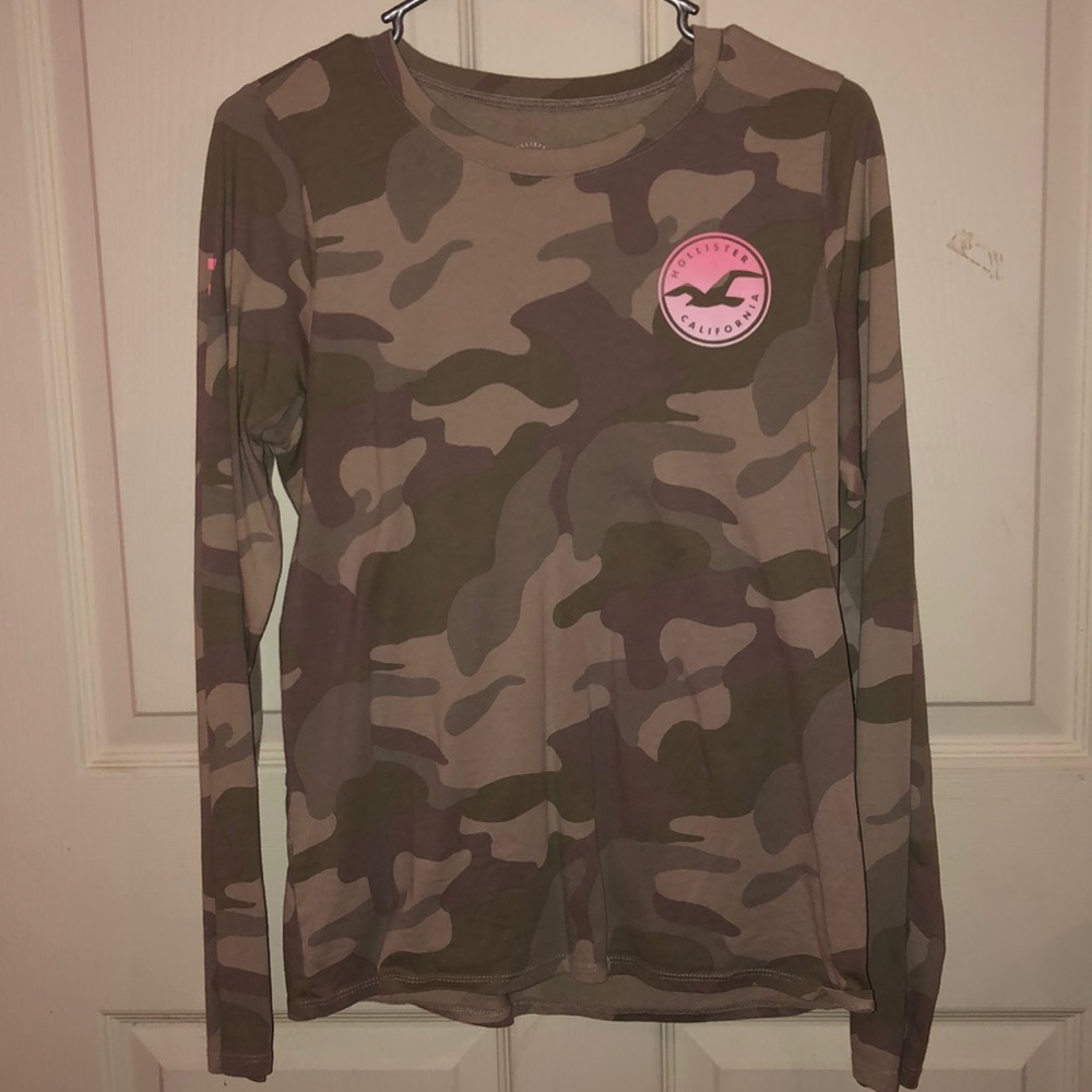 hollister camo long sleeve shirt